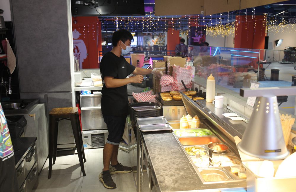 Dadi Cinema - Hotpot Cinema Premier
