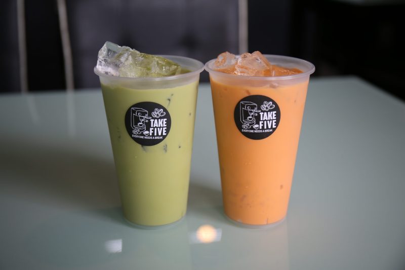 A Hot Hideout (AHH) – A picture of the green milk tea and the red milk tea