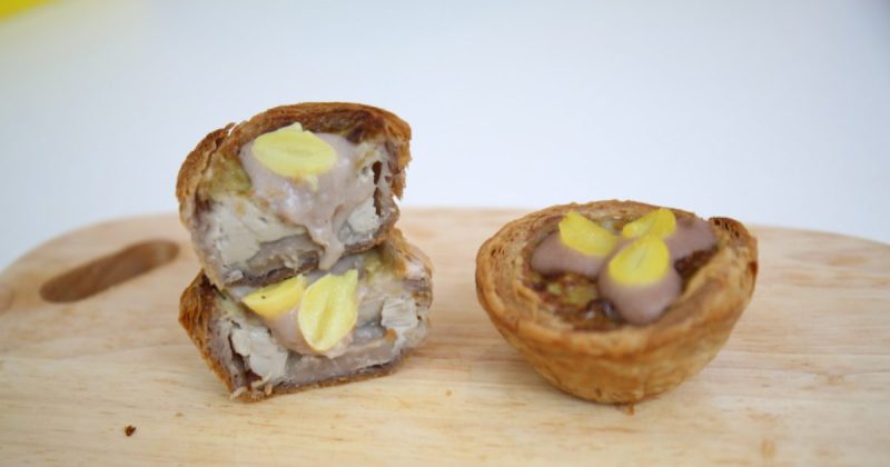 A picture of Orh nee Egg tart