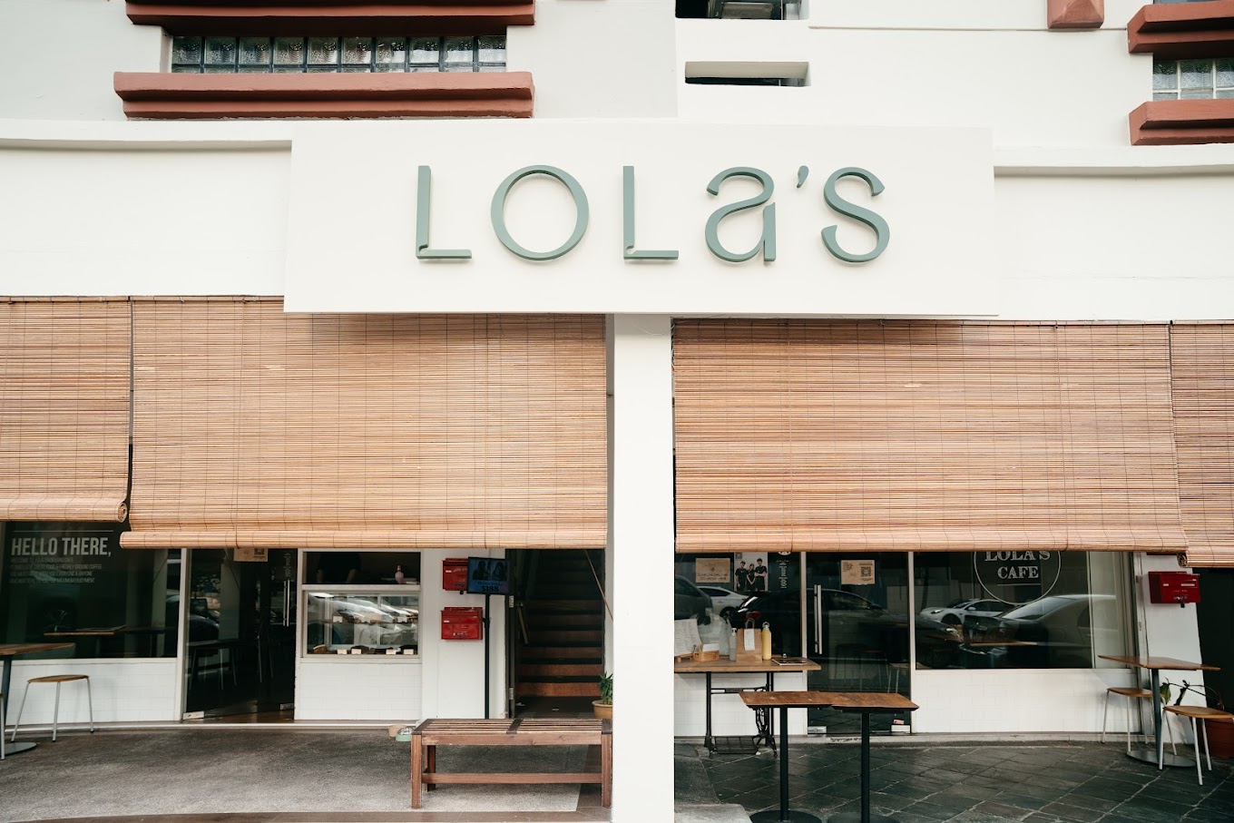 Lola's Cafe - Storefront