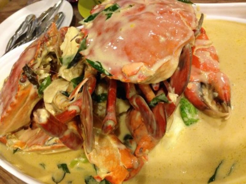 Buey Tahan See-Food Restaurant - buttermilk crab
