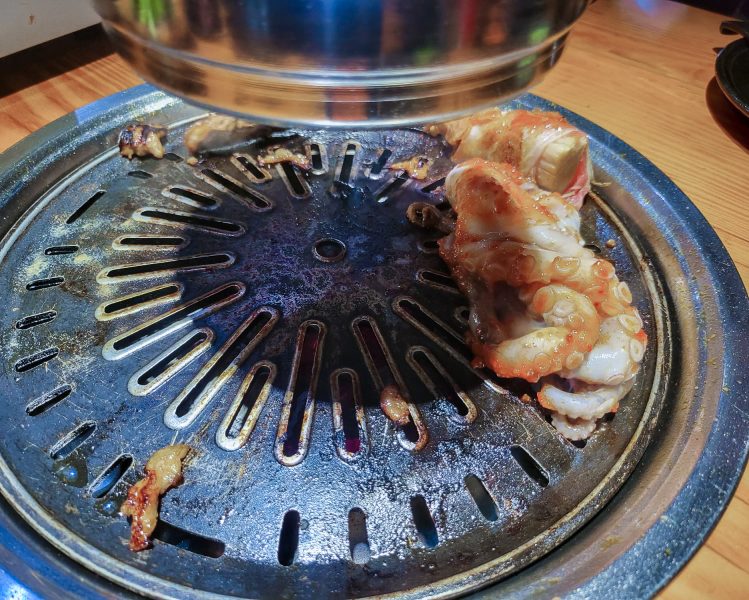 khoi grill - octopus on grill
