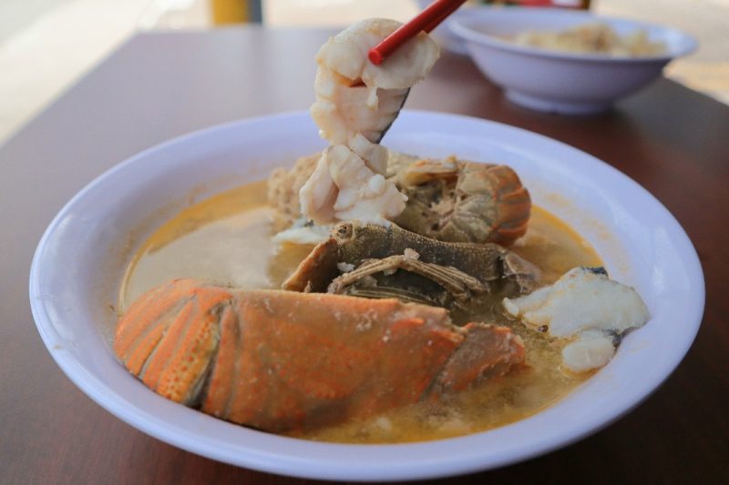 jia li seafood soup - closeup of batang fish