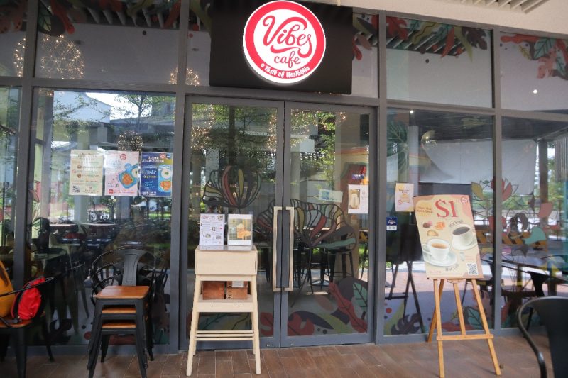 best makan places in Punggol - Vibes Cafe store front