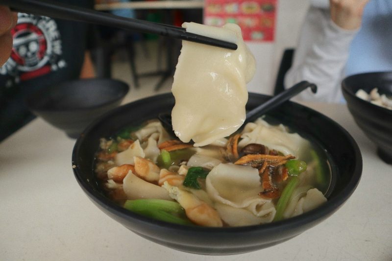 china whampoa home made noodles - closeup of mian fen guo
