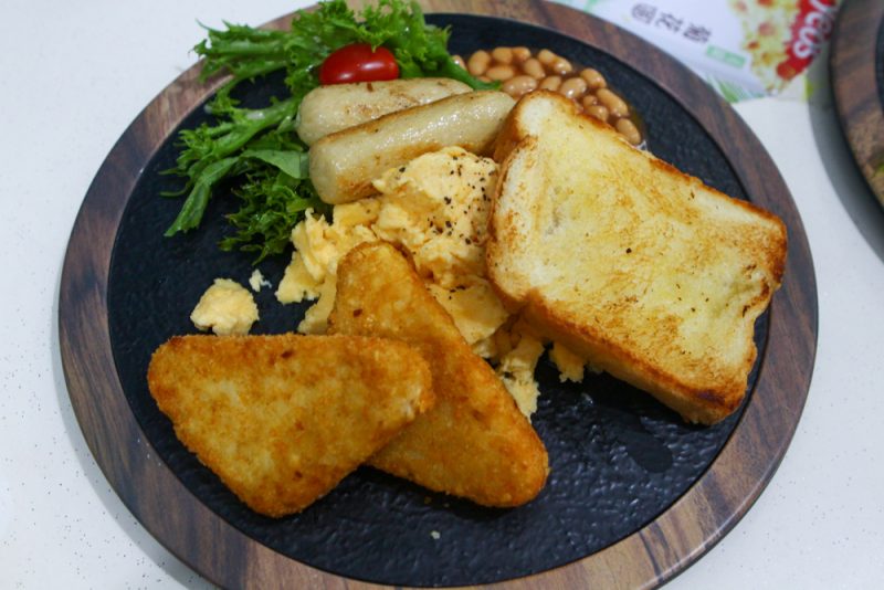 best makan places in Punggol - champions breakfast
