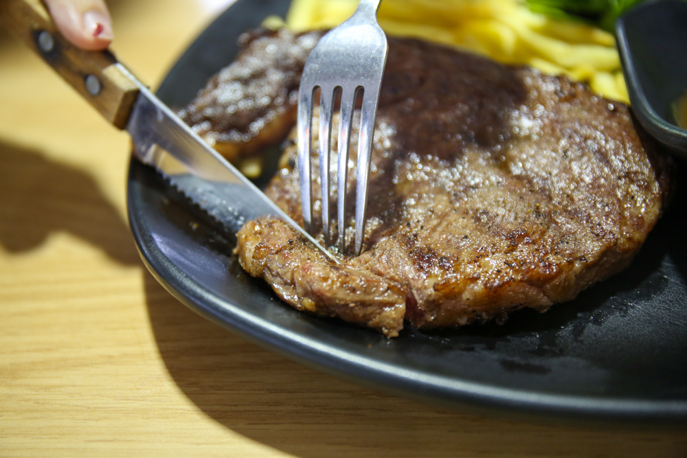 smokin joe - wagyu beef steak