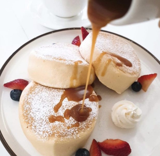nirvana dessert cafe - souffle pancakes