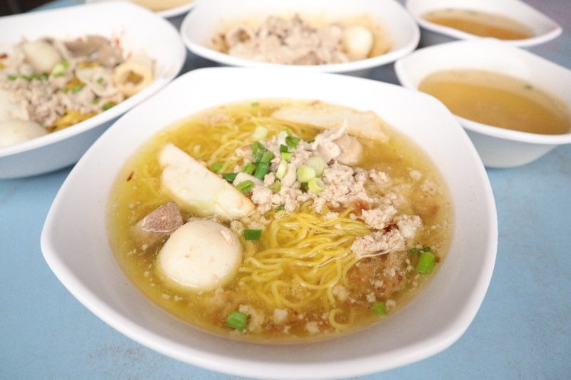 yong xin - minced meat noodle soup