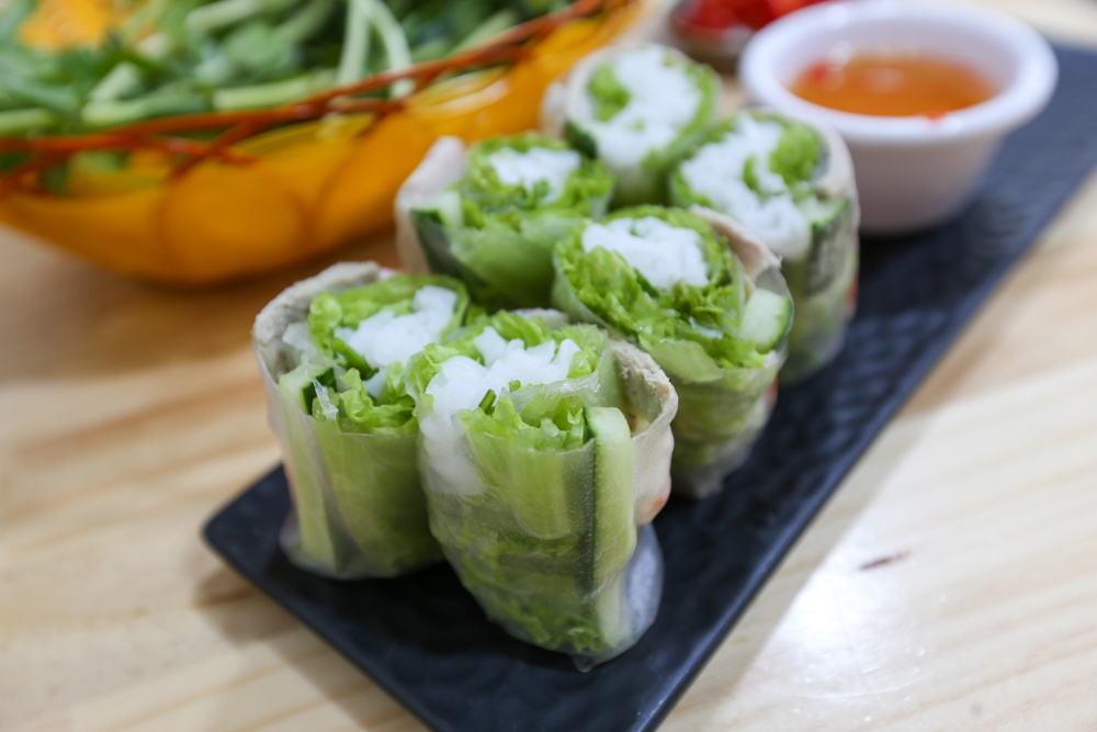 May Pho Culture - spring rolls