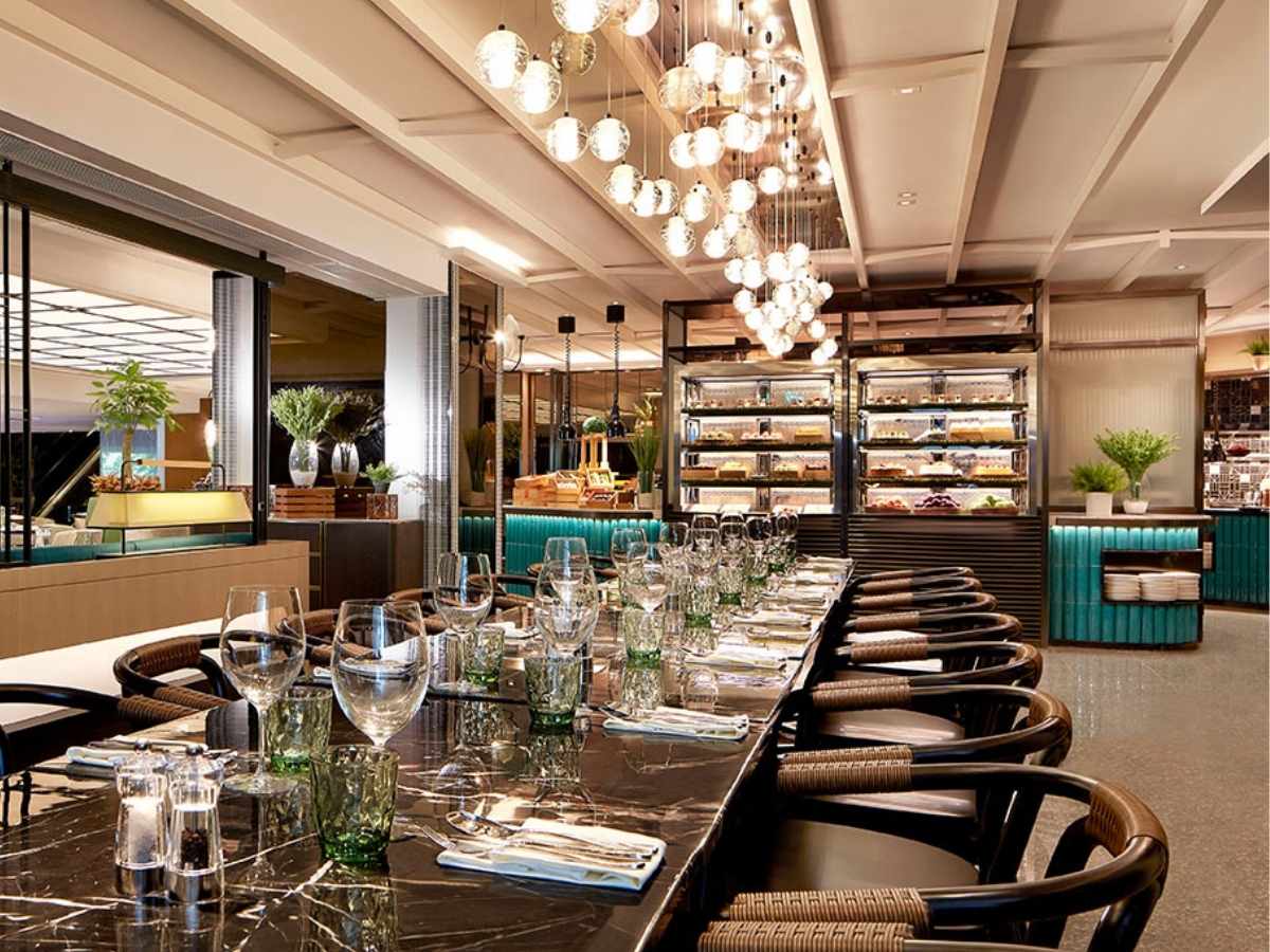 best hotel buffets - the orchard cafe interior