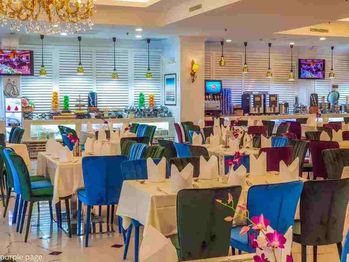 best hotel buffets - landmark restaurant interior