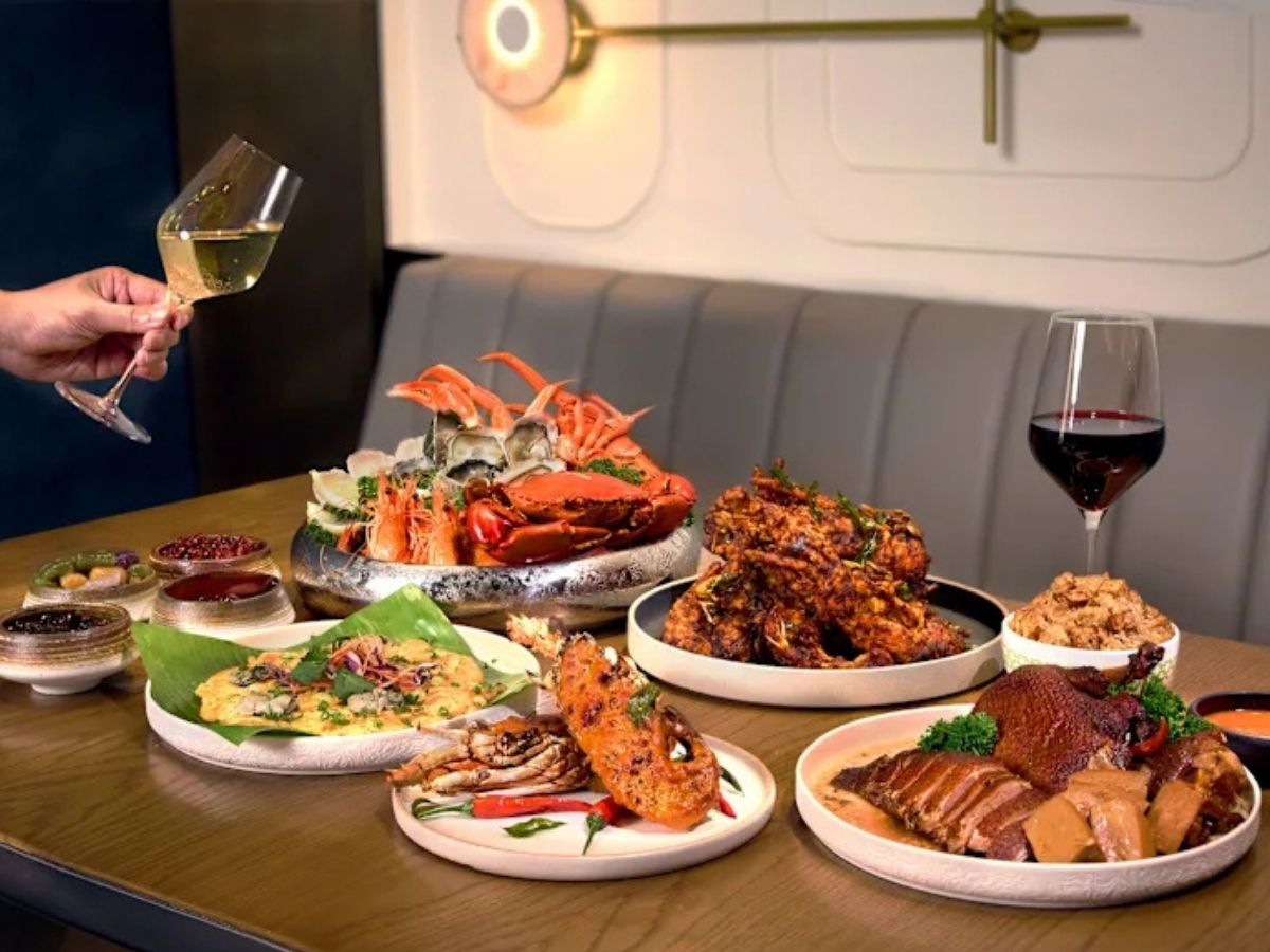 best hotel buffets - estate restaurant buffet spread
