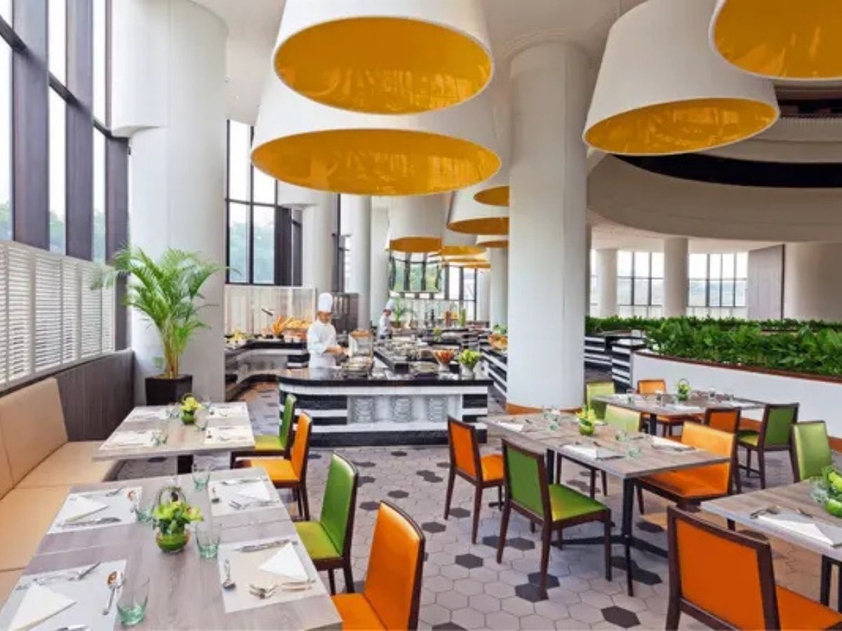 best hotel buffets - atrium restaurant interior