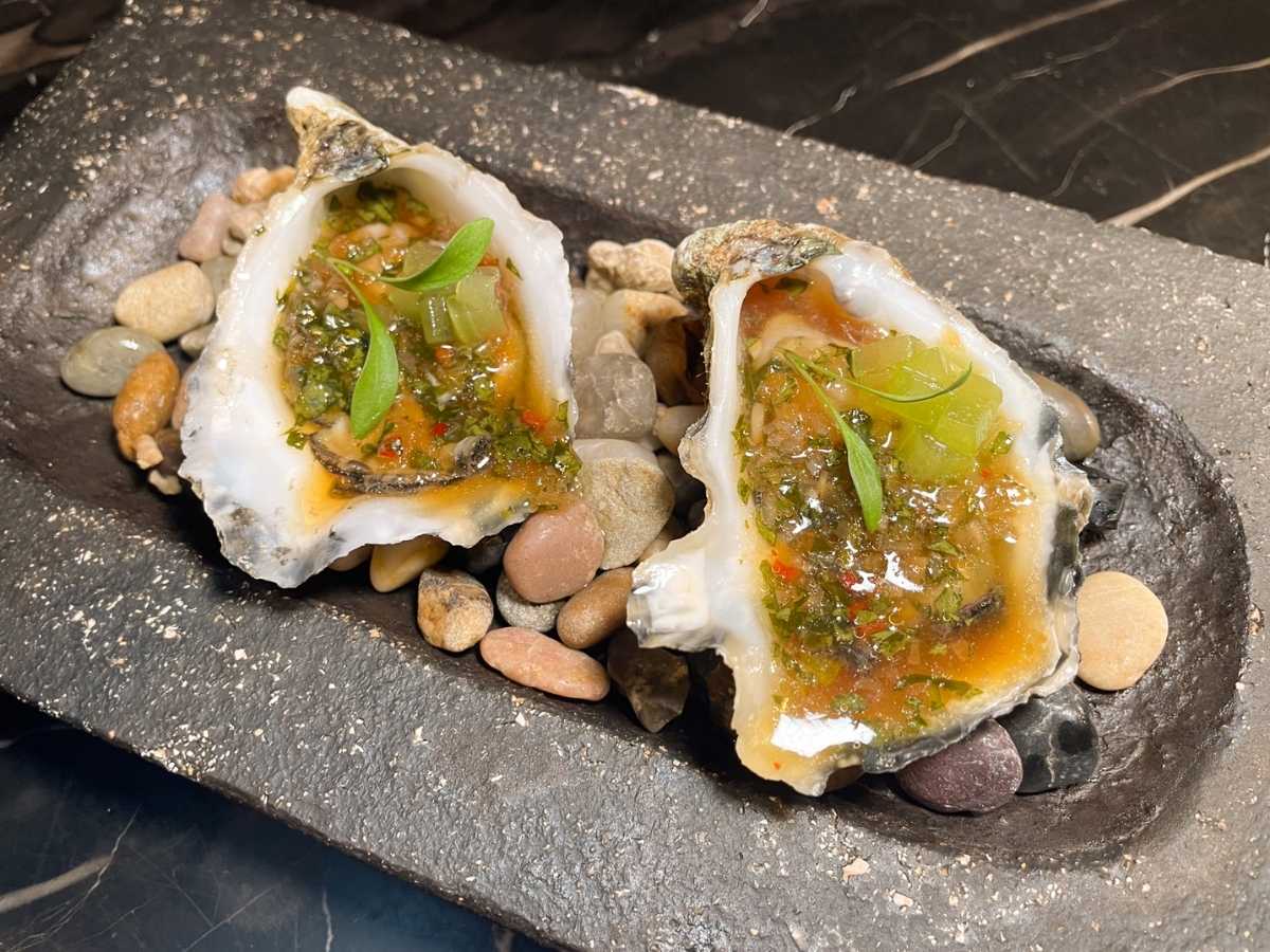 best spanish restaurants - esquina cadoret oyster