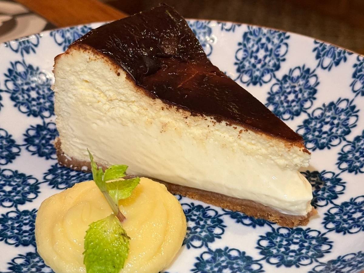 best spanish restaurants - next door spanish cafe tarta de queso