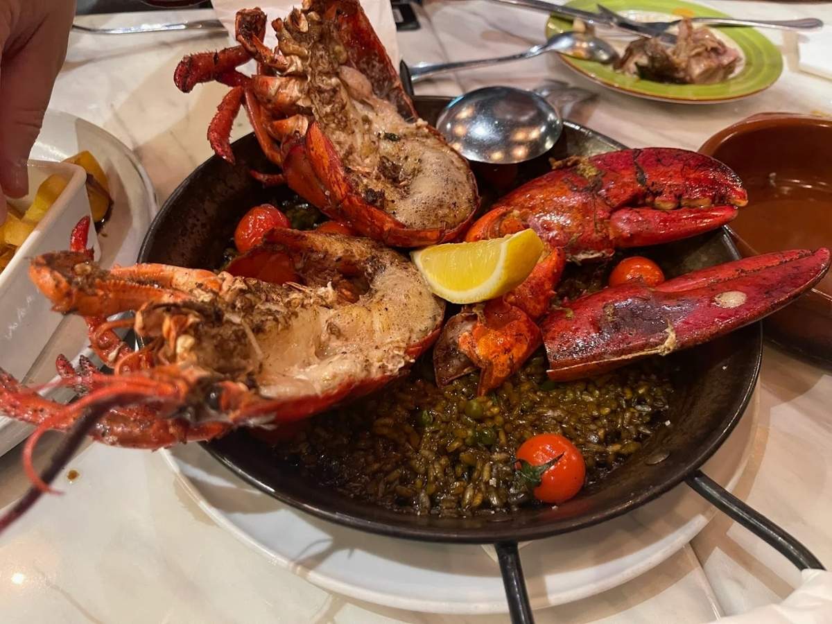 best spanish restaurants - la taperia paella de bogavante
