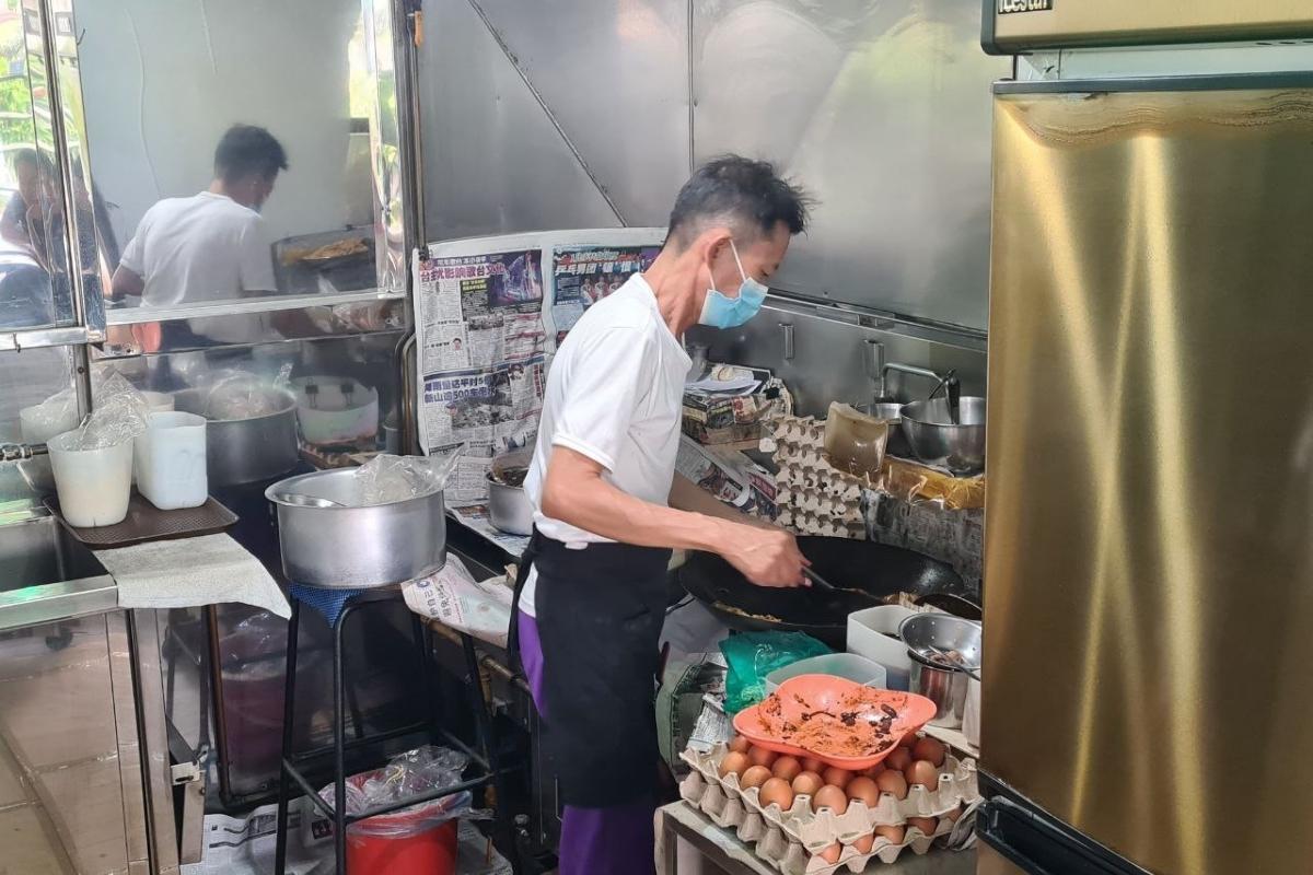 786 Char Kway Teow - Interior Shot