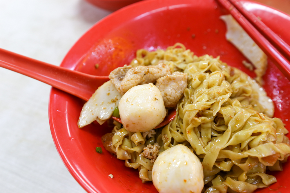 Sheng Ji Fishball Noodle 07 - ingredients