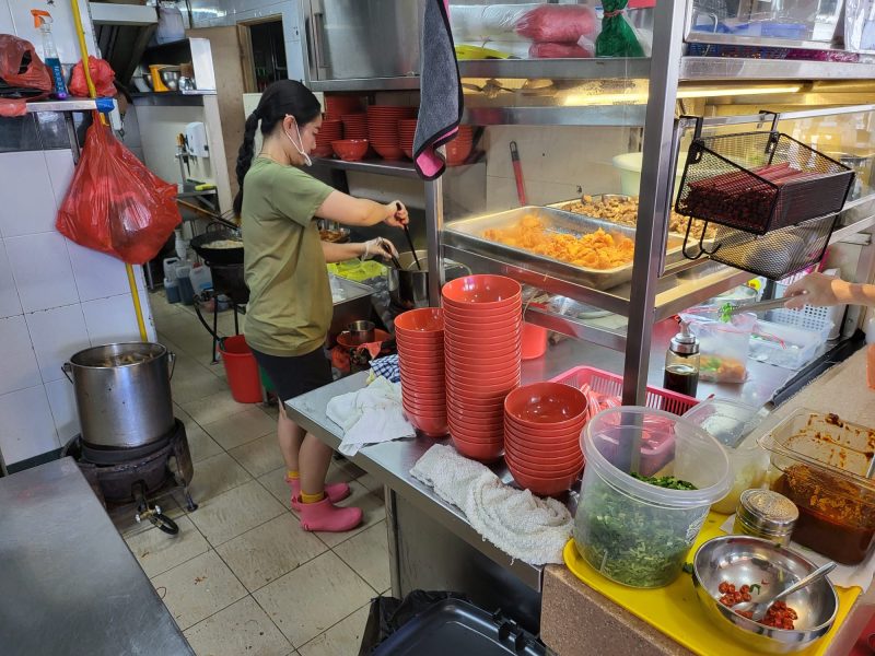 Uncle Yeo Lor Mee - hawker cooking