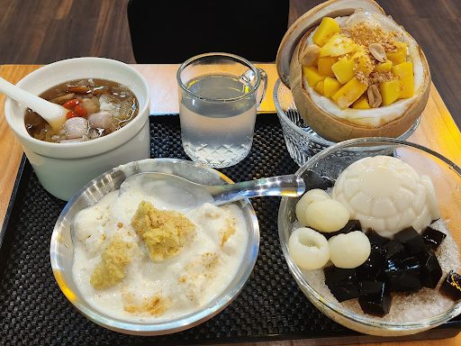 jinhor - tray with dessert bowls