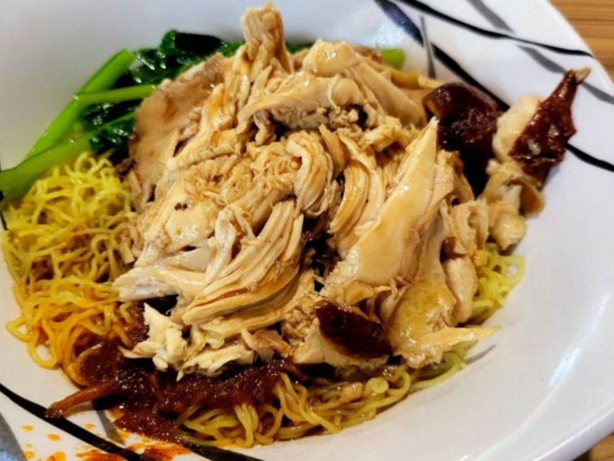 Sheng Ji Soya Sauce Chicken Rice/Noodle - noodles