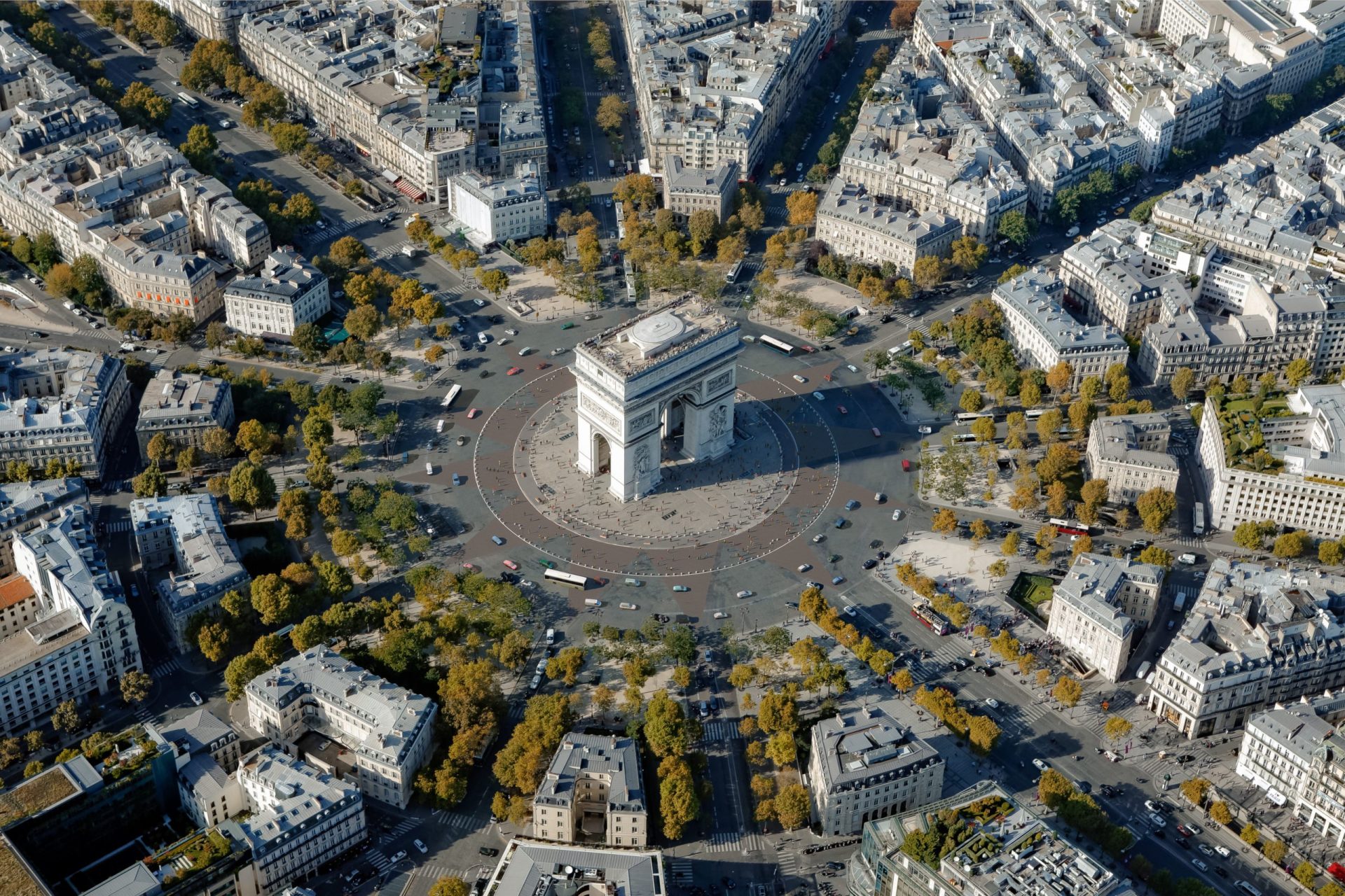 Avenue des Champs Elysees Arc de Triomphe