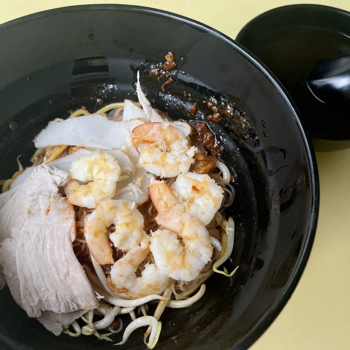 covent garden prawn noodle - feature image
