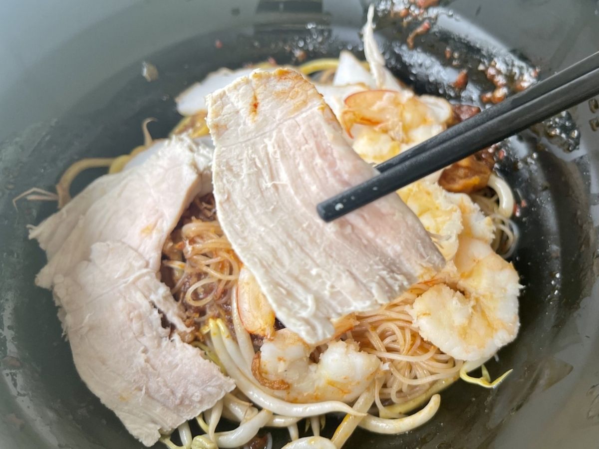 covent garden prawn noodle - prawn noodle 4