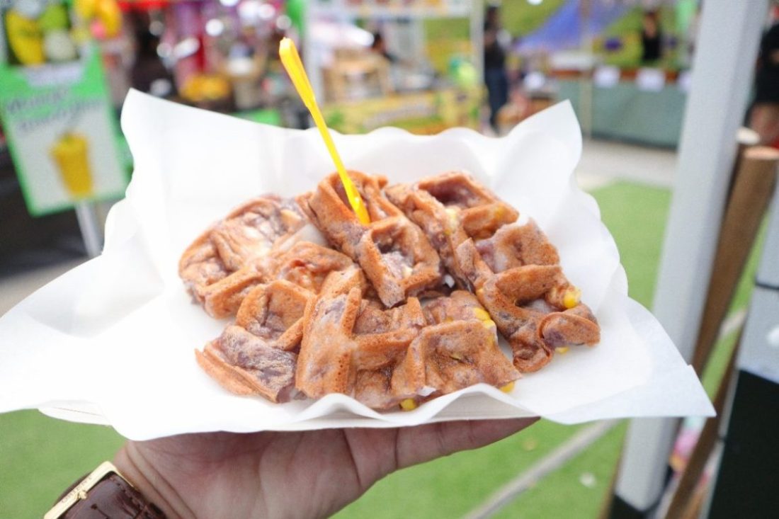 chatuchak singapore - thai coconut waffle closeup