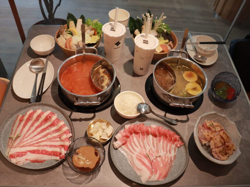 xiabu - table full of dishes