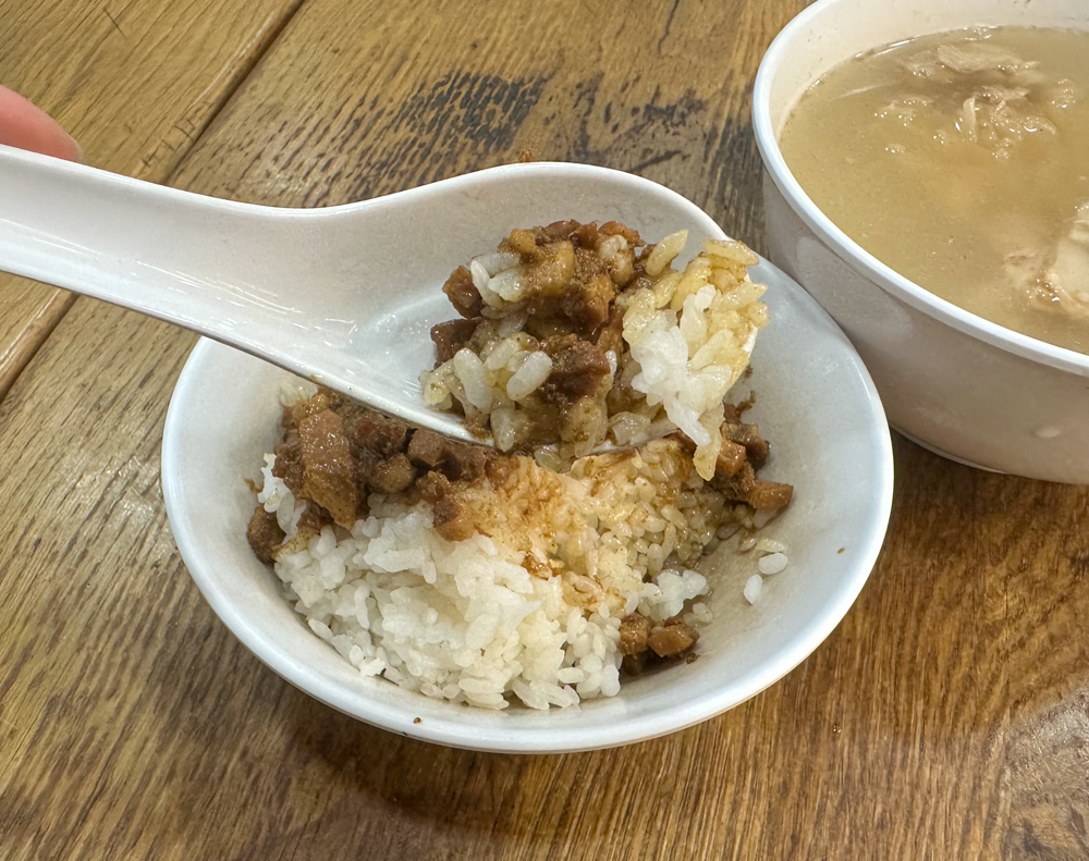 hei lun shi tang - braised pork rice