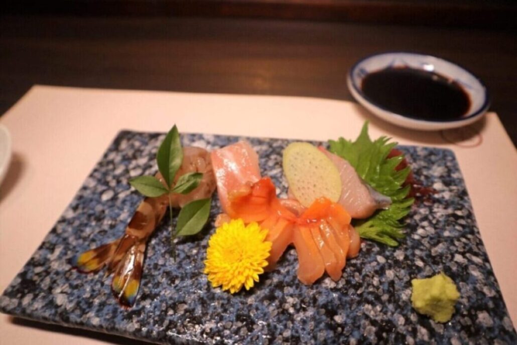 rakuya - sashimi platter