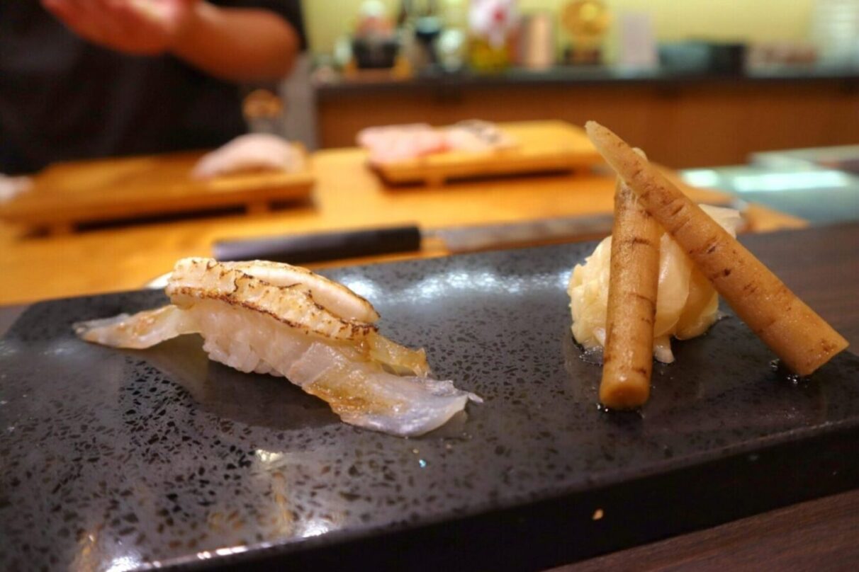 rakuya - flounder sushi