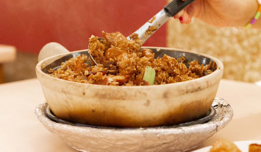geylang claypot rice - rice bowl
