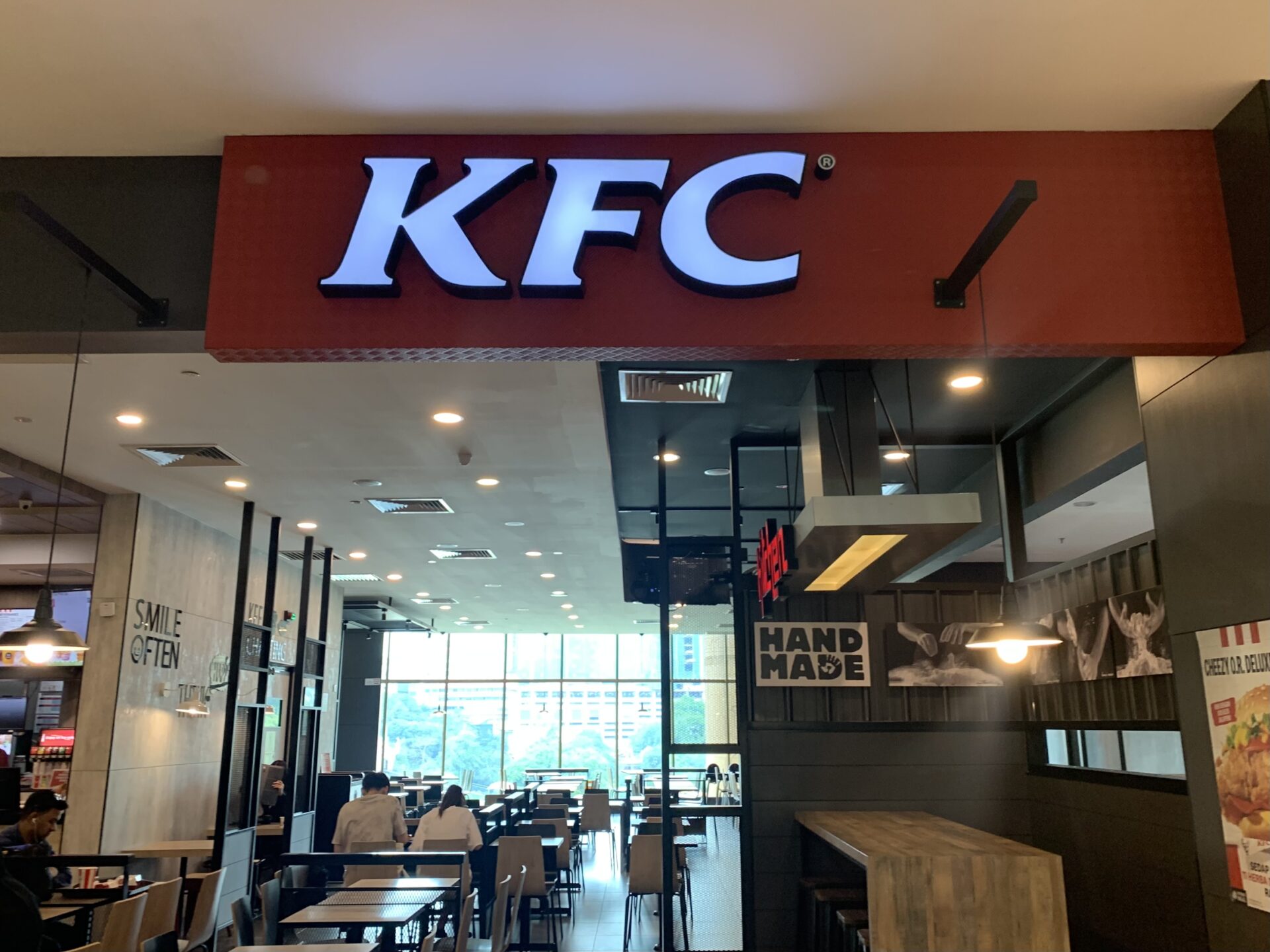 KFC - Storefront