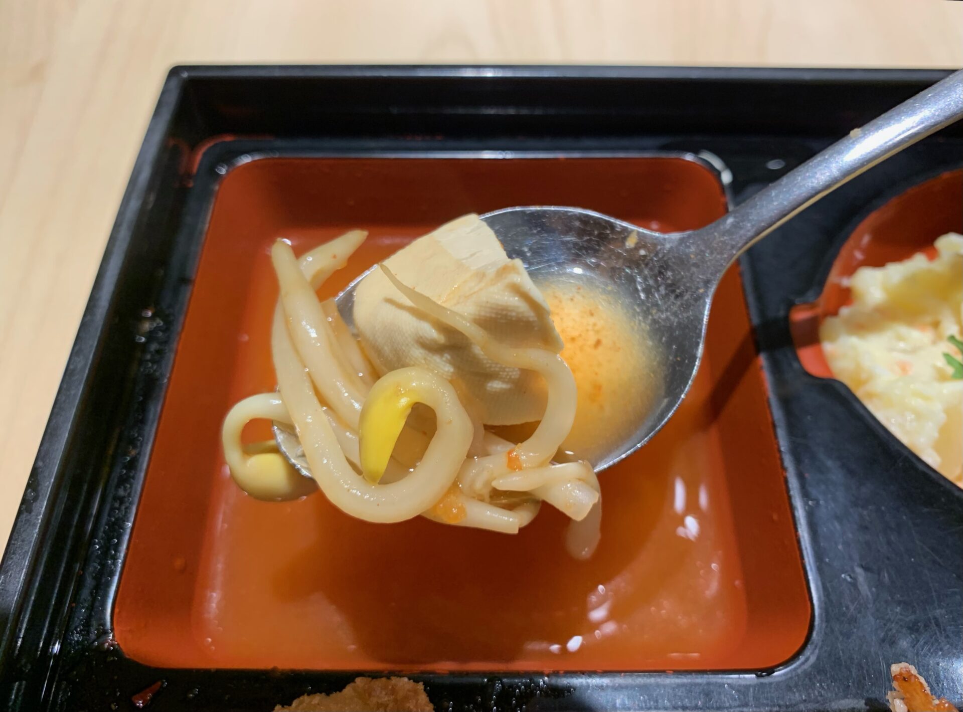 Dodo Korea - Soup with tofu and bean sprouts
