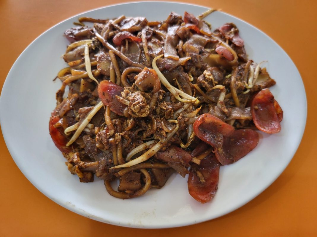 woks of taste - char kway teow plate
