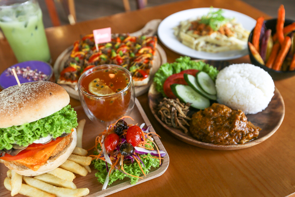 clarke quay central - nomvnom bistro