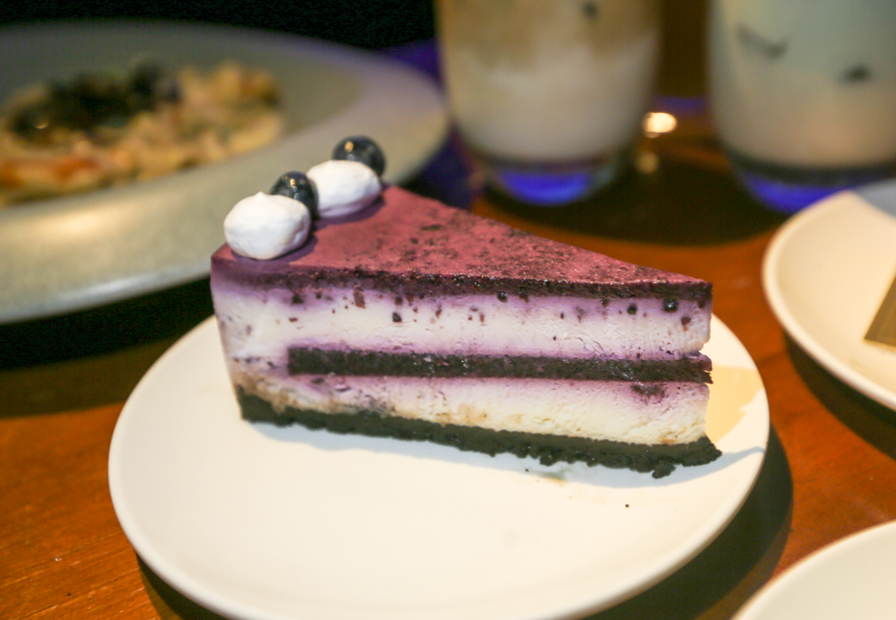 soul coffee - blueberry yogurt cheesecake