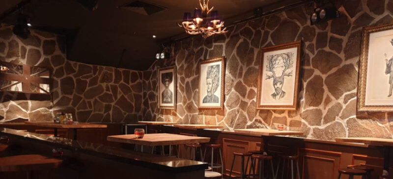 Highlander Bar interior millenia walk Highlander Bar - interior
