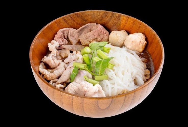 soisilom3 soi silom - boat noodles