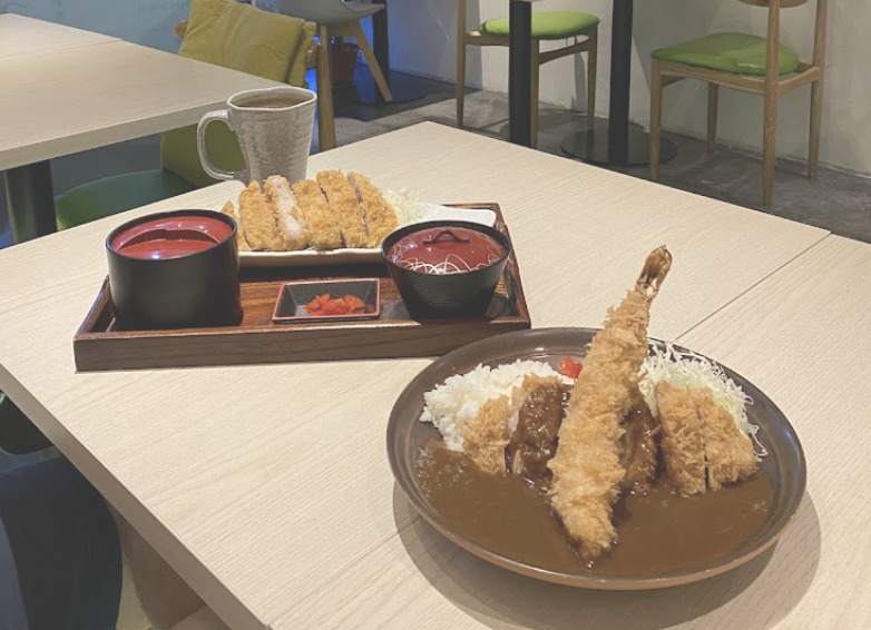 Katsuya shifting — Tonkatsu Curry and Set