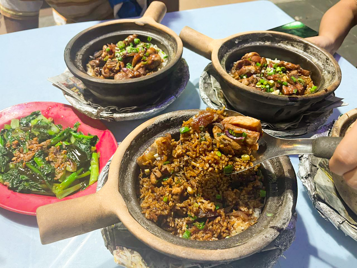 claypot chicken rice - full dishes