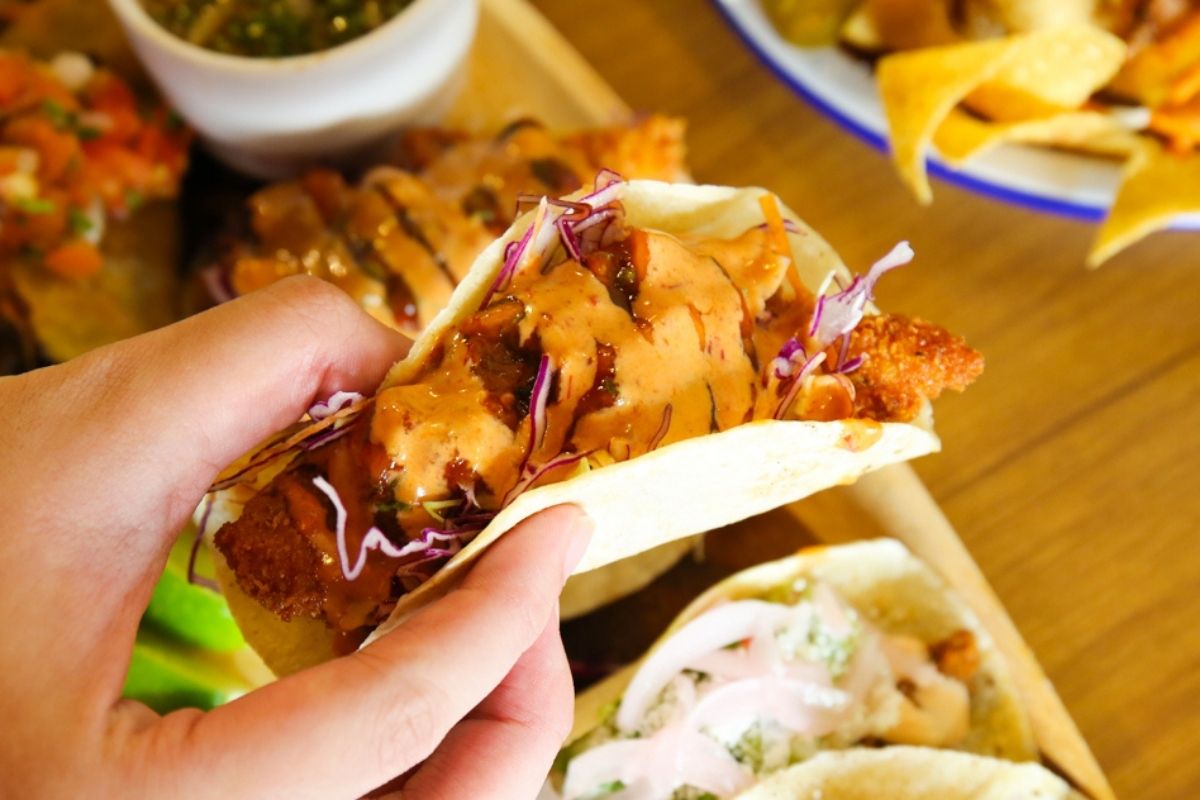 huevos - baja tacos