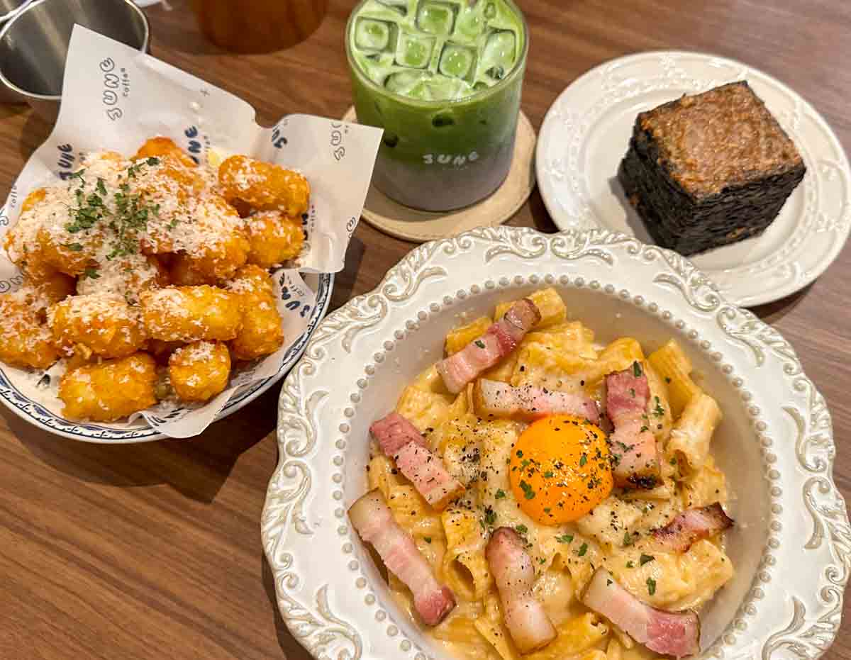 katong east coast - june coffee 