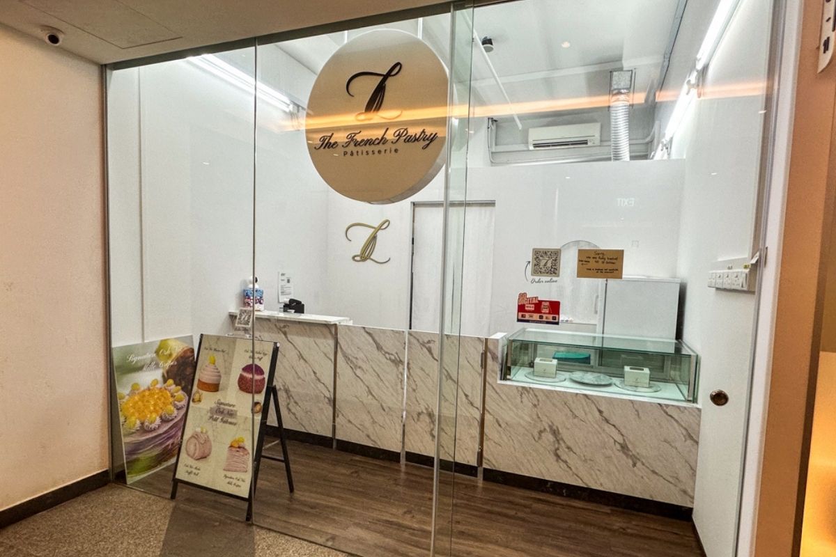 the french pastry - storefront