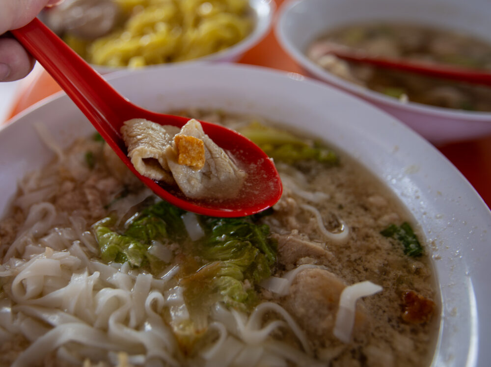 JB Old San Huan Teochew Kway Teow Soup - soup pork slice and pork lard