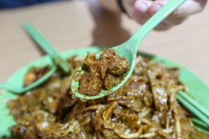 Ang Mo Kio Fried Kway Teow - lard