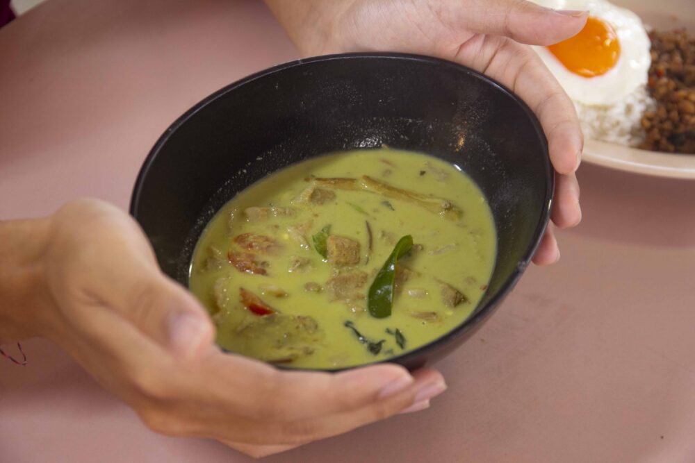 Ulu Eateries - mini thai green curry